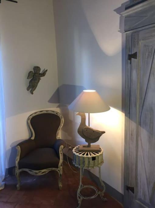 Zauber Im Turm - In Einem Der Schoensten Doerfer Montemerano Exterior foto